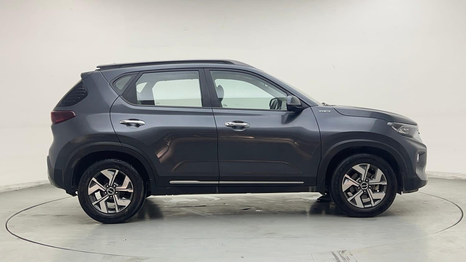 Used 2023 Kia Sonet HTX 1.0 Turbo Petrol DCT Petrol Automatic exterior RIGHT SIDE VIEW