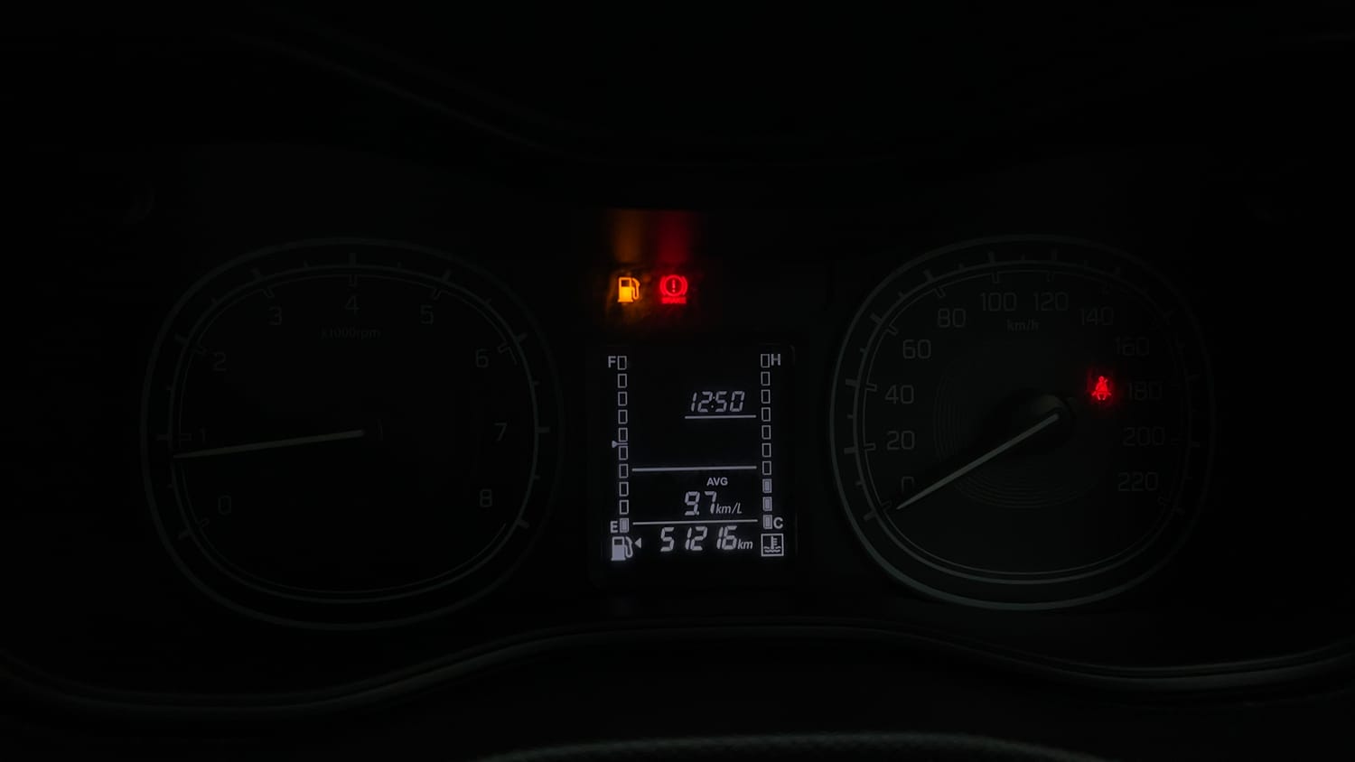 Used 2021 maruti-suzuki Vitara Brezza LXi Petrol Manual interior CLUSTERMETER VIEW
