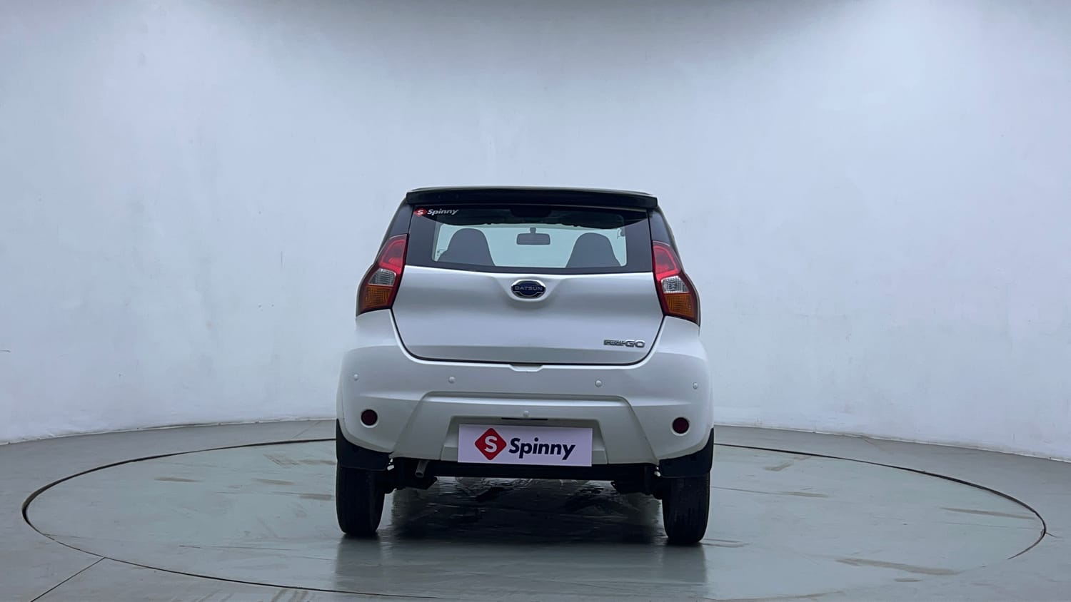 Used 2018 Datsun Redi-GO T (O) Petrol Manual exterior BACK VIEW