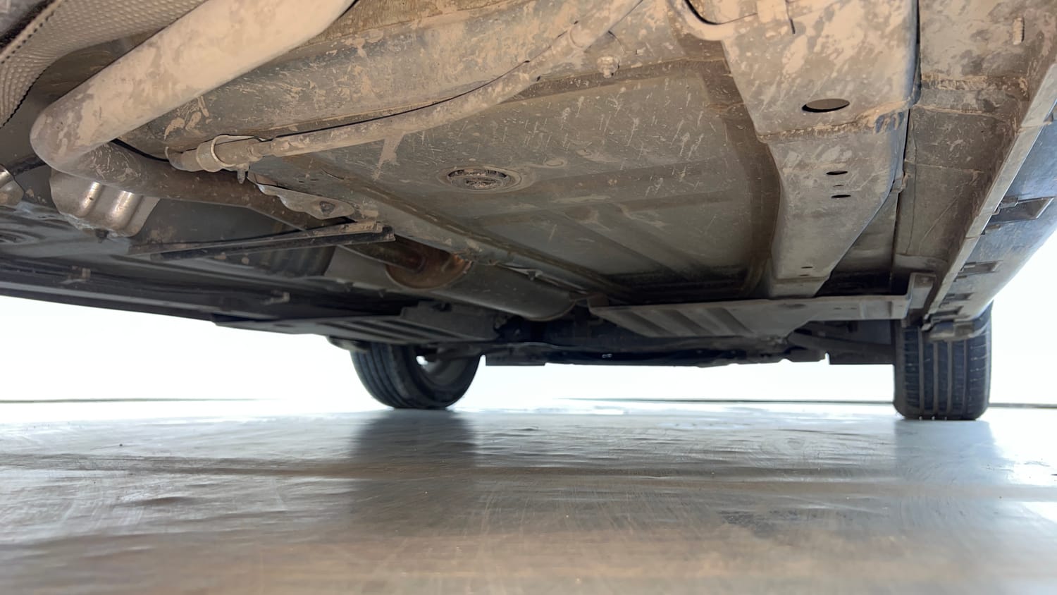 Used 2024 Maruti Suzuki Baleno Zeta AGS Petrol Automatic extra REAR RIGHT UNDERBODY VIEW