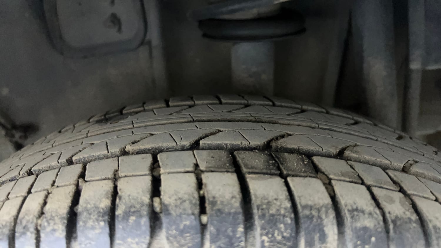 Used 2024 Tata Tiago XZ Plus Petrol Manual tyres LEFT REAR TYRE TREAD VIEW