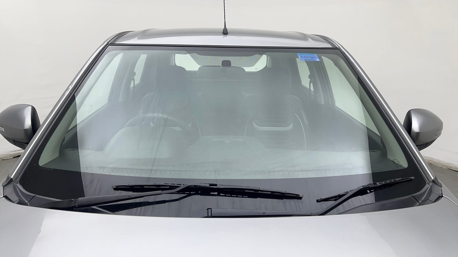 Used 2021 maruti-suzuki Vitara Brezza LXi Petrol Manual exterior FRONT WINDSHIELD VIEW