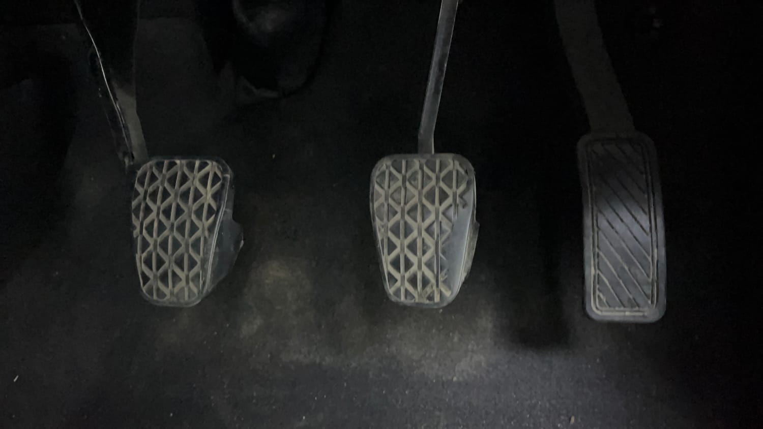 Used 2016 Ford Figo Titanium 1.2 Ti-VCT Petrol Manual interior PEDALS VIEW