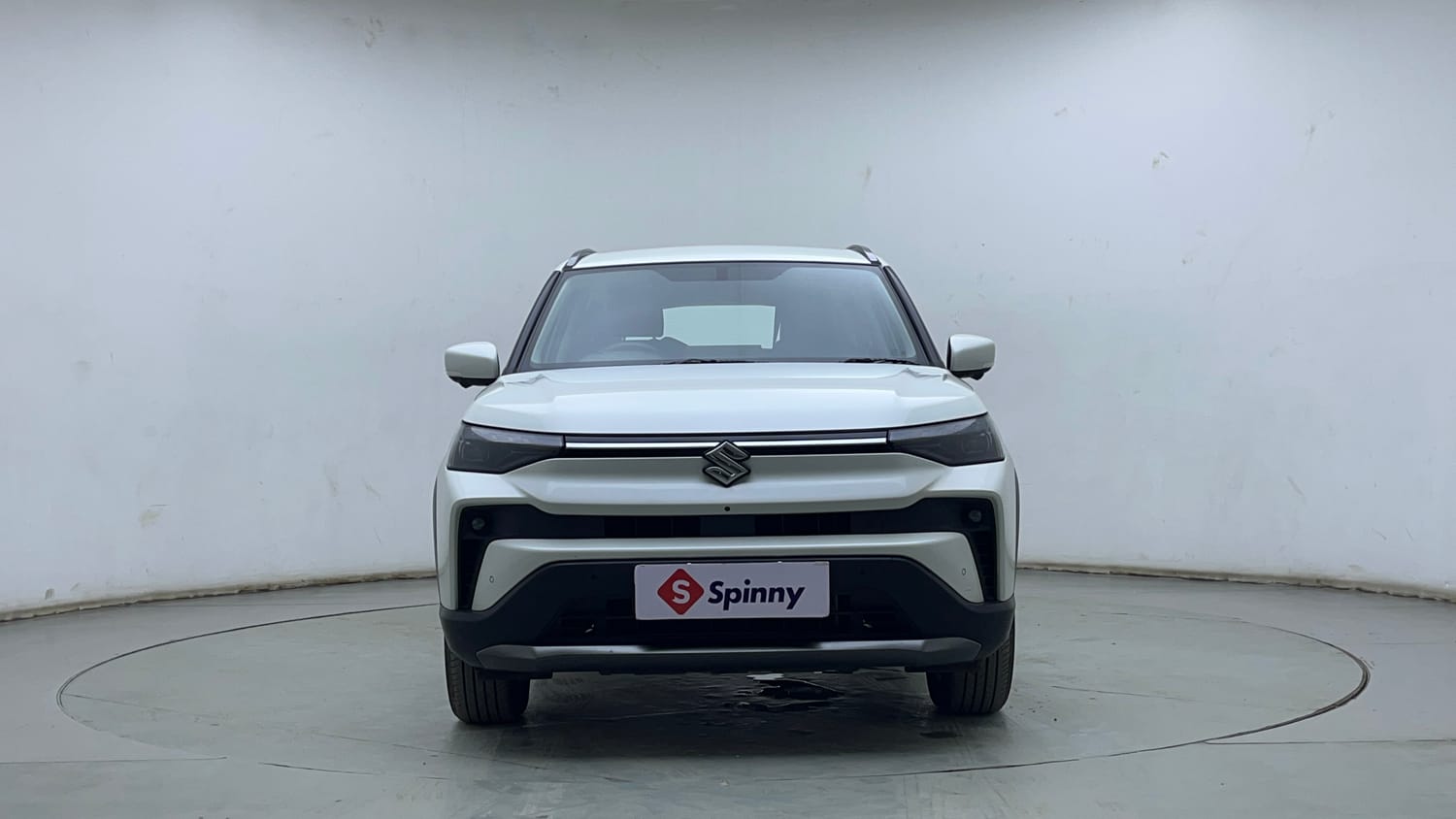 Used 2025 Maruti Suzuki Victoris ZXI+ THS 2W Hybrid Automatic exterior FRONT VIEW