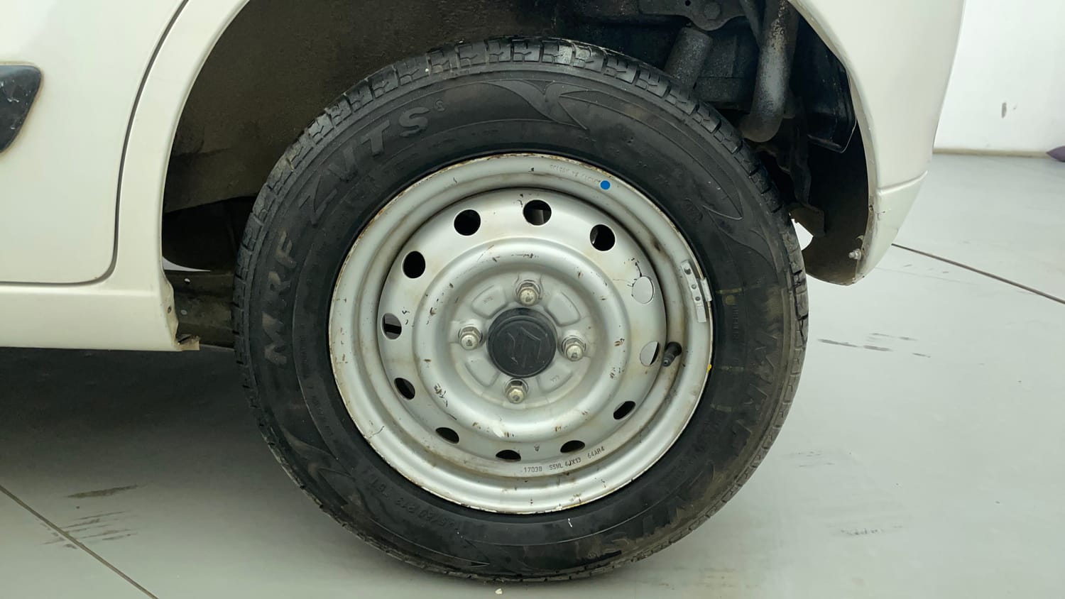 Used 2017 Maruti Suzuki Wagon R LXI Petrol Manual tyres LEFT REAR TYRE RIM VIEW