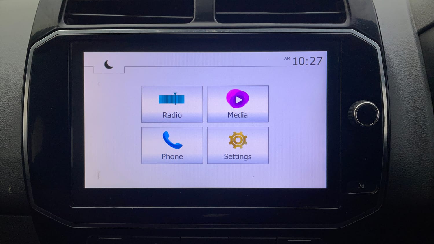 Used 2021 Renault Kwid RXT Petrol Manual top_features Integrated (in-dash) music system