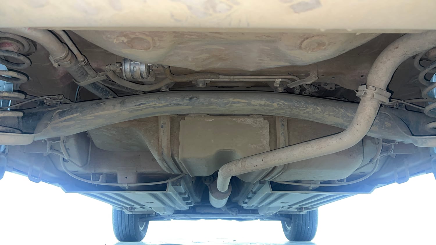 Used 2022 Maruti Suzuki Brezza Zxi Plus Dual Tone Petrol Manual extra REAR UNDERBODY VIEW (TAKEN FROM REAR)