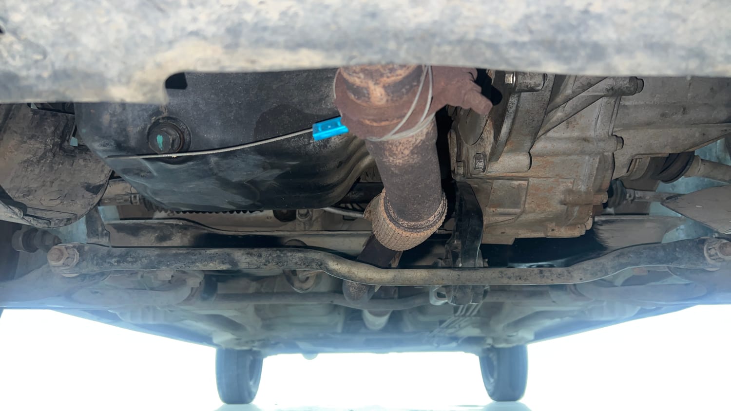 Used 2019 Tata Tiago Revotron XE Petrol Manual extra FRONT LEFT UNDERBODY VIEW