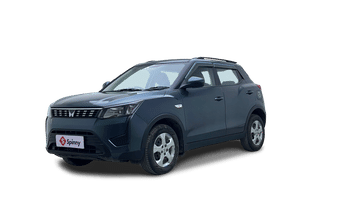 Used 2024 Mahindra XUV 300 W6 1.2 Petrol AMT Petrol Automatic Image