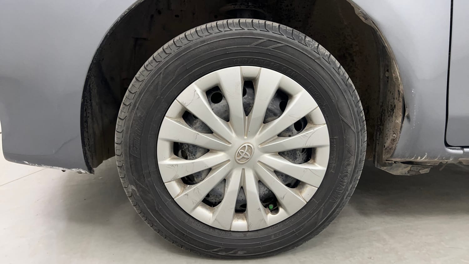 Used 2013 Toyota Etios Liva G Petrol Manual tyres LEFT FRONT TYRE RIM VIEW
