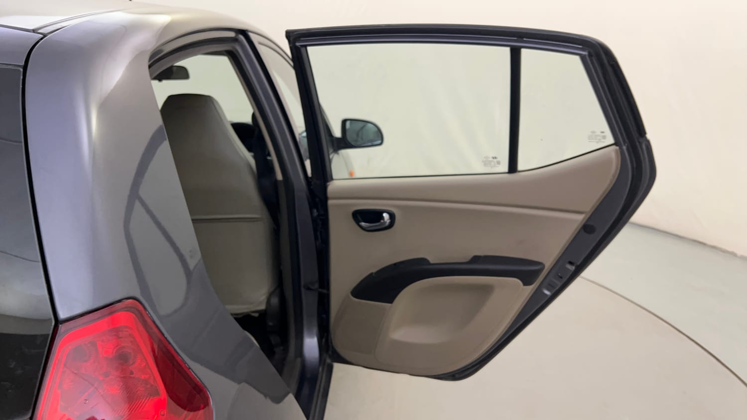 Used 2014 Hyundai i10 Sportz 1.1 iRDE2 Petrol Manual interior RIGHT REAR DOOR OPEN VIEW