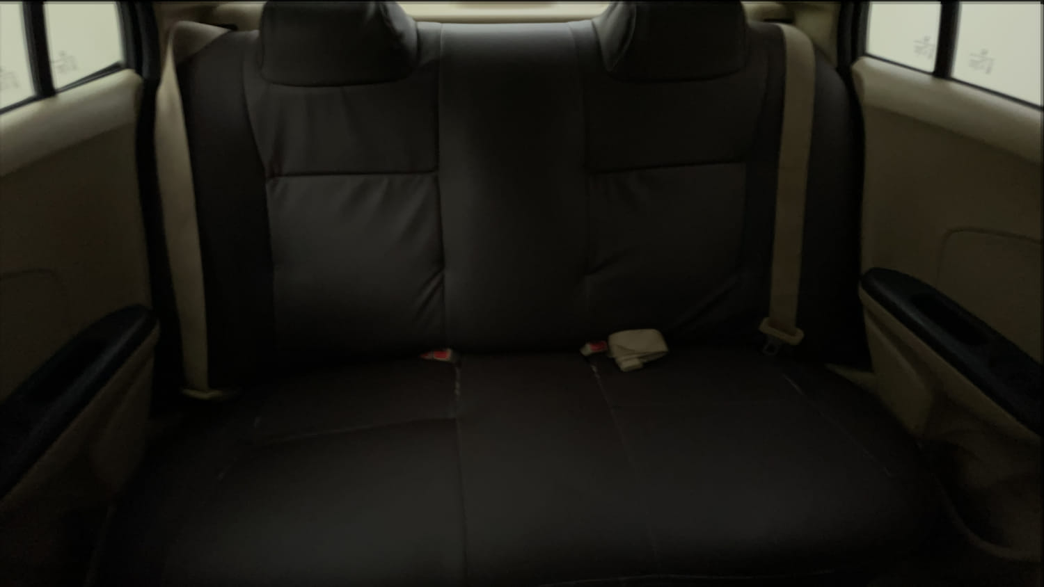 Used 2014 Honda Amaze 1.2 EX i-VTEC Petrol Manual interior REAR SEAT CONDITION VIEW