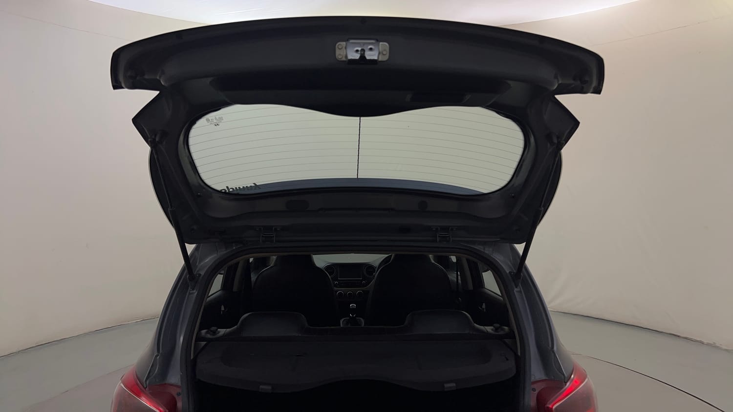 Used 2020 Hyundai Grand i10 Sportz 1.2 Kappa VTVT Petrol Manual interior DICKY DOOR OPEN VIEW