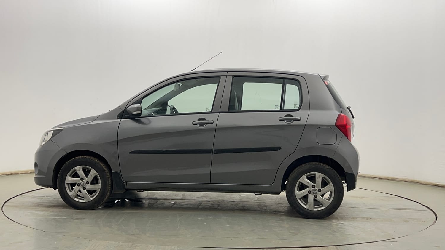 Used 2017 Maruti Suzuki Celerio ZXi Opt Petrol Manual exterior LEFT SIDE VIEW