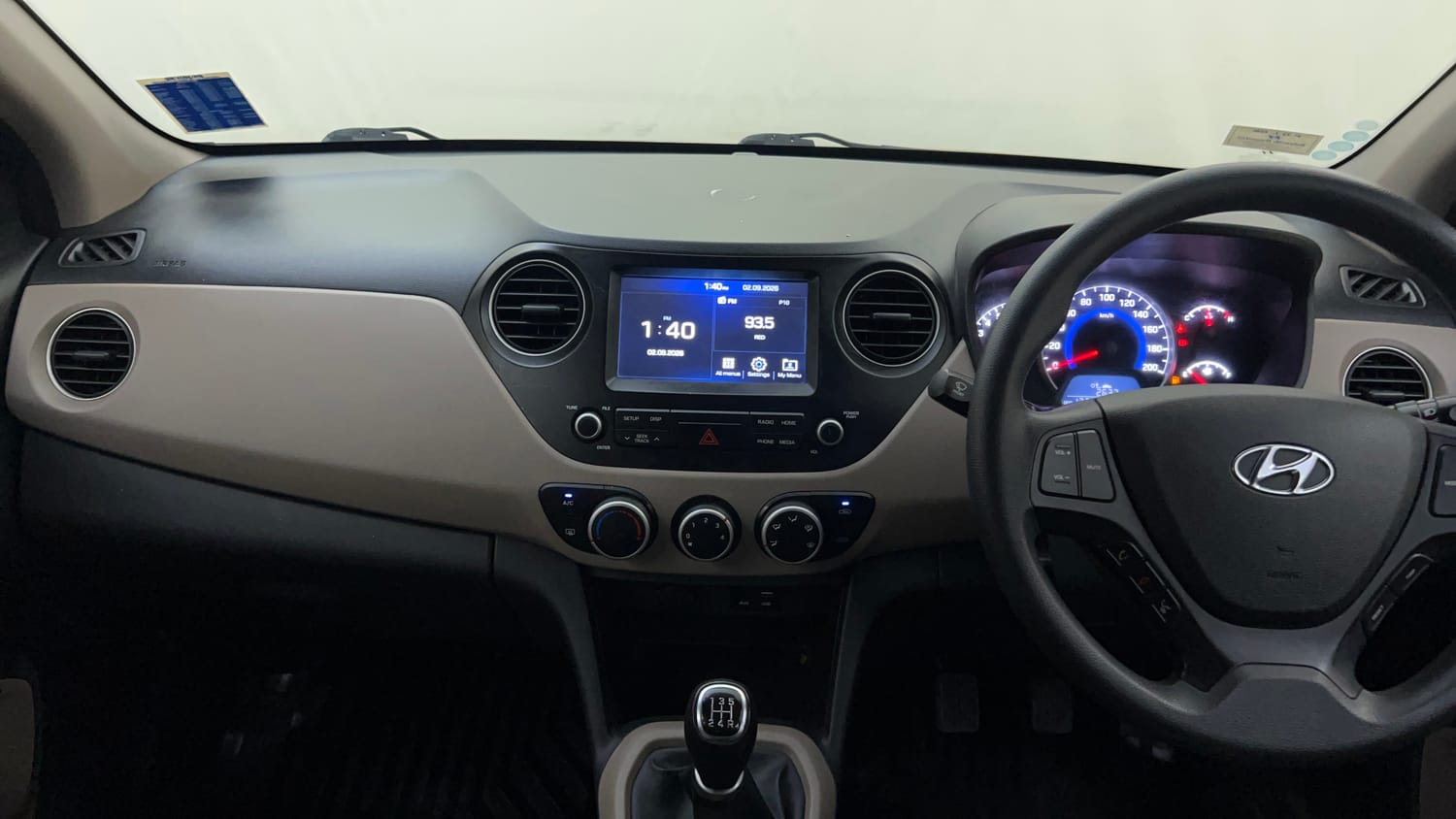 Used 2020 Hyundai Grand i10 Sportz 1.2 Kappa VTVT Petrol Manual interior MUSIC SYSTEM & AC CONTROL VIEW