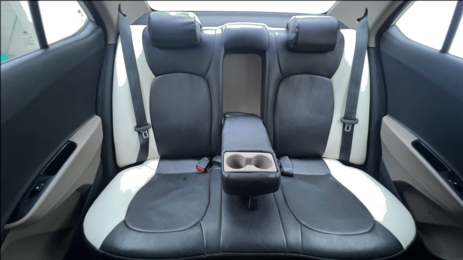 Used 2014 Hyundai Xcent S 1.2 Petrol Manual interior REAR SEAT CONDITION VIEW