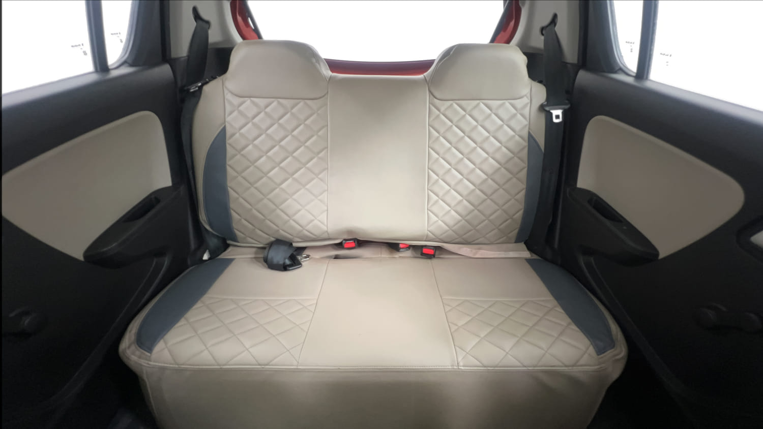 Used 2019 Maruti Suzuki Alto 800 VXi Petrol Manual interior REAR SEAT CONDITION VIEW