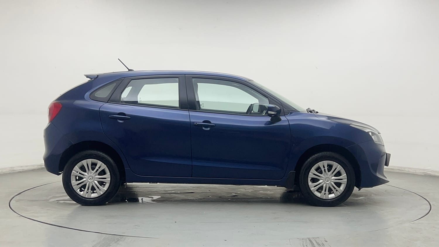 Used 2021 Maruti Suzuki Baleno Delta Petrol Manual exterior RIGHT SIDE VIEW