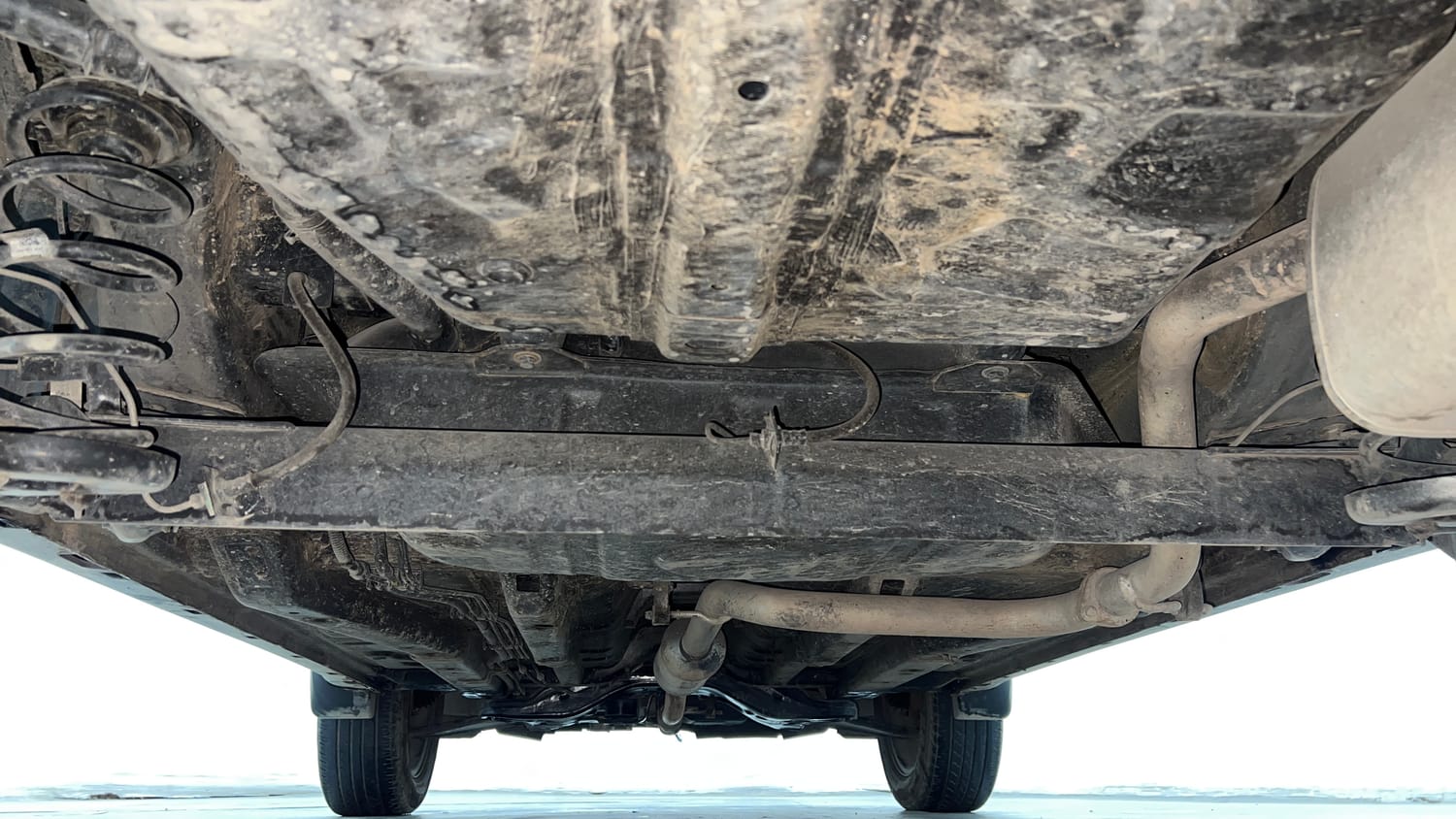 Used 2023 Tata Nexon XM Plus (S) Petrol Manual extra REAR UNDERBODY VIEW (TAKEN FROM REAR)