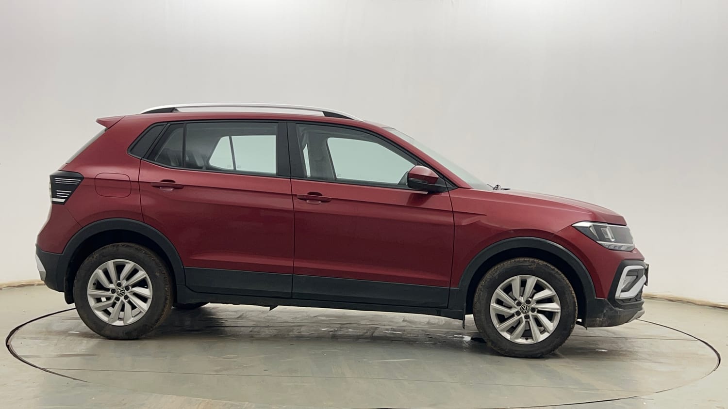 Used 2022 Volkswagen Taigun Highline 1.0 TSI AT Petrol Automatic exterior RIGHT SIDE VIEW