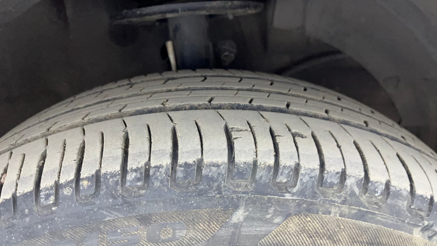 Used 2019 Maruti Suzuki Ertiga VDI SHVS Diesel Manual tyres RIGHT FRONT TYRE TREAD VIEW