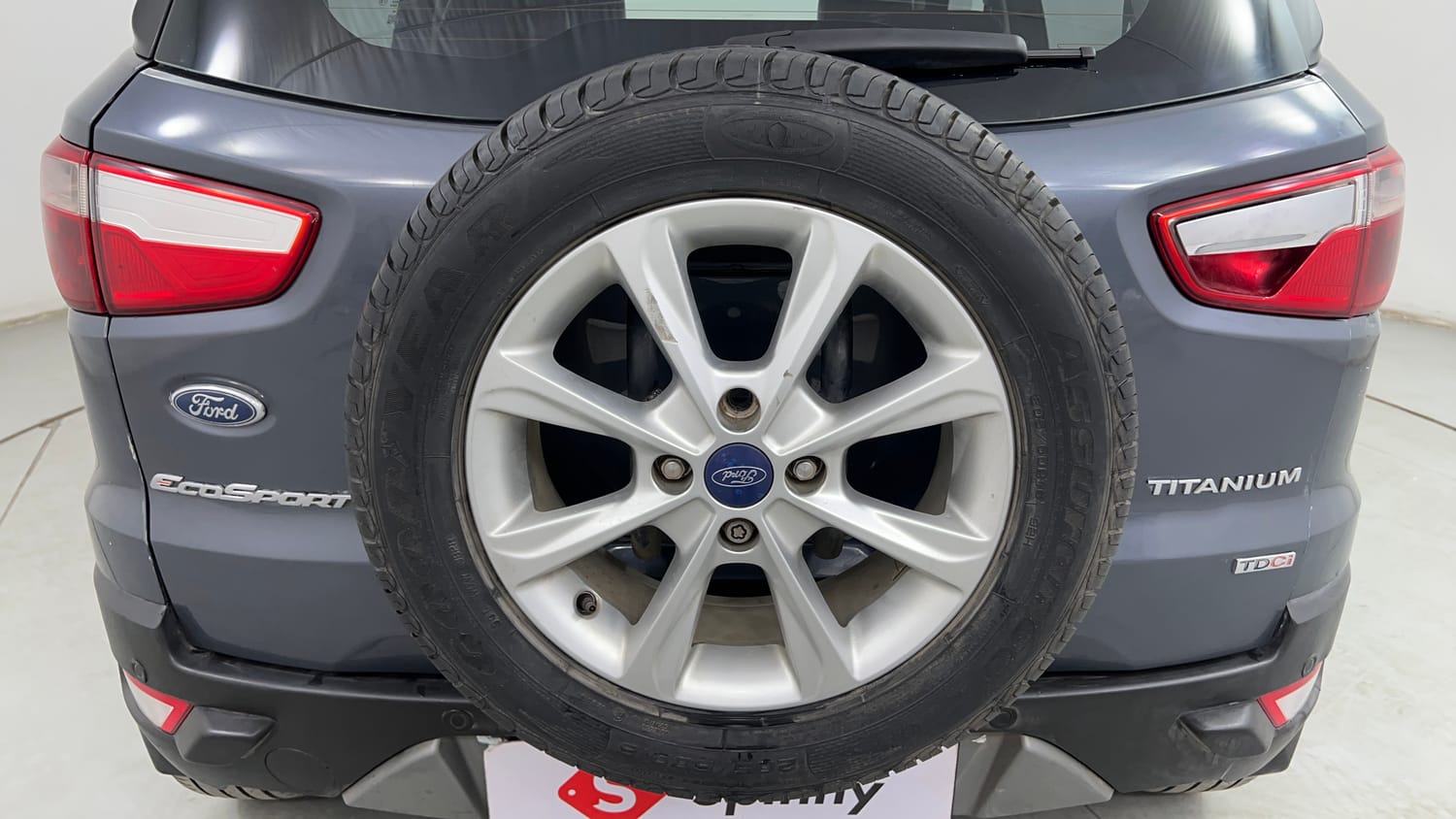 Used 2018 Ford EcoSport Titanium 1.5L TDCi Diesel Manual tyres SPARE TYRE VIEW