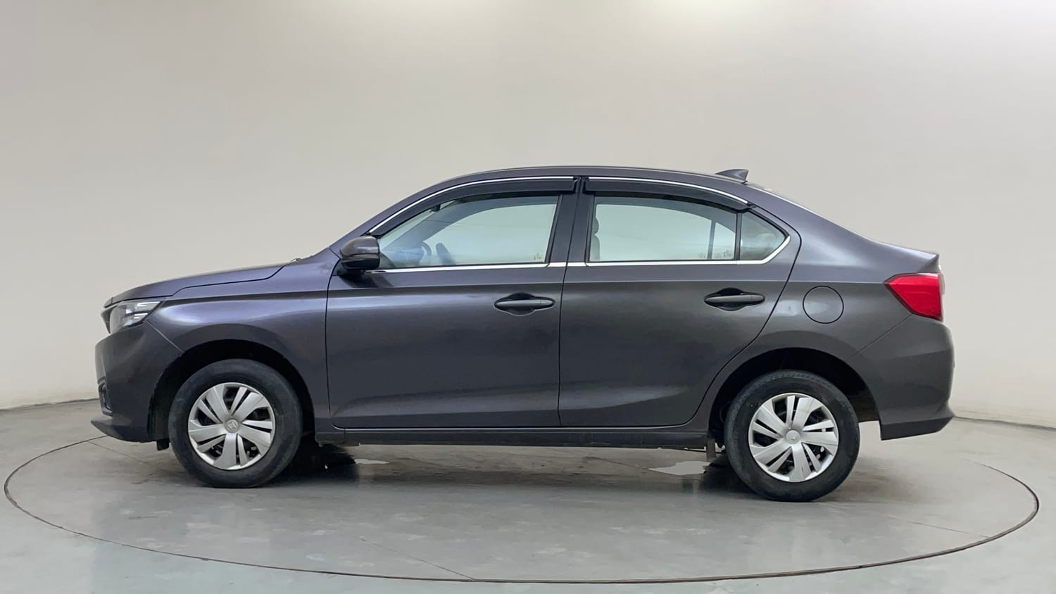 Used 2019 Honda Amaze 1.2 S MT Petrol Petrol Manual exterior LEFT SIDE VIEW