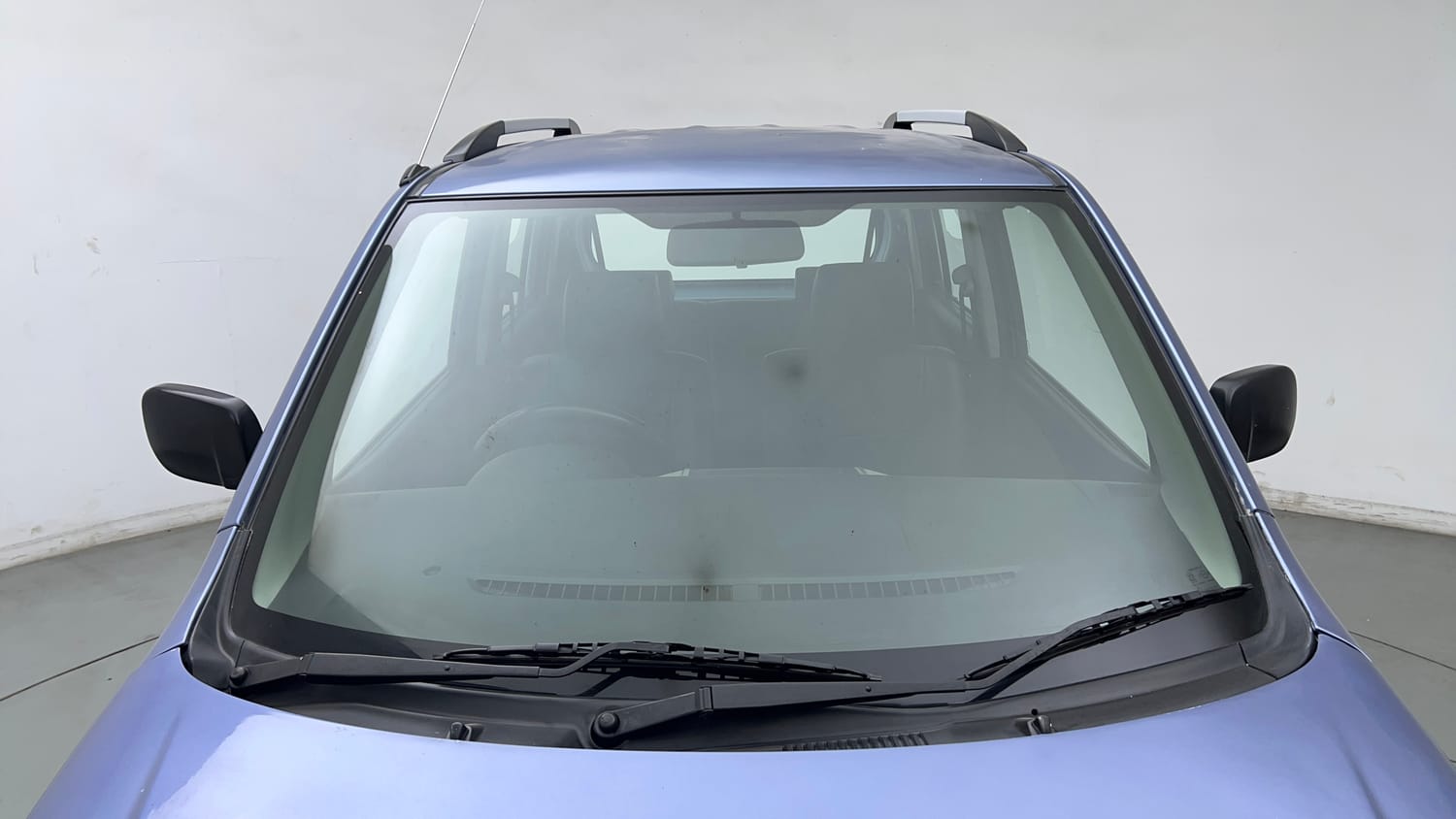 Used 2015 Maruti Suzuki Wagon R LXI Petrol Manual exterior FRONT WINDSHIELD VIEW