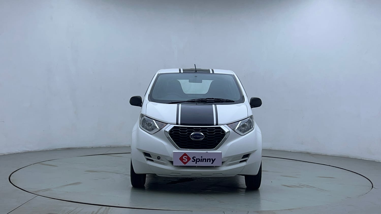 Used 2018 Datsun Redi-GO T (O) Petrol Manual exterior FRONT VIEW