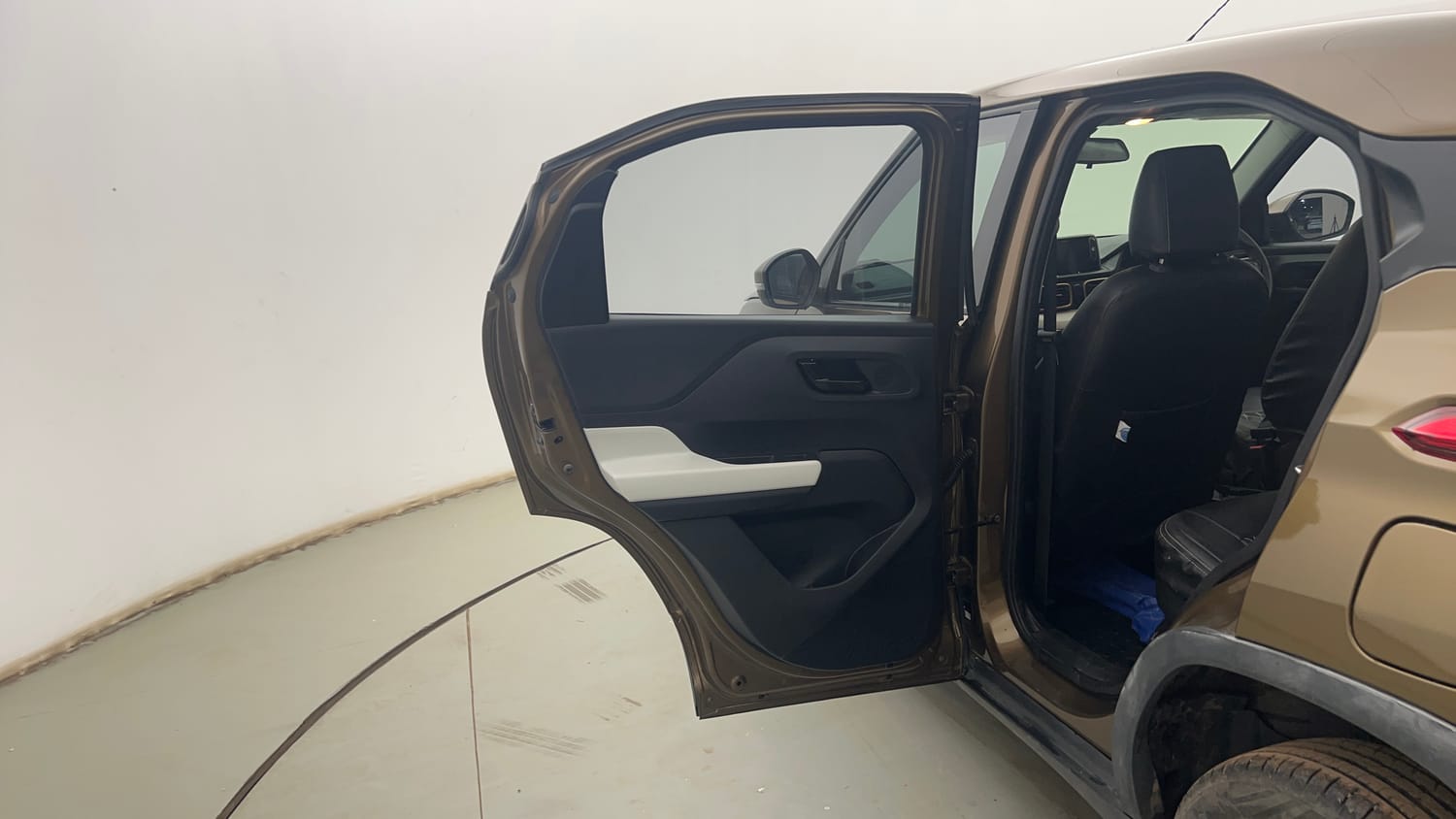 Used 2022 Tata Punch Accomplished Dazzle Pack MT Petrol Manual interior LEFT REAR DOOR OPEN VIEW