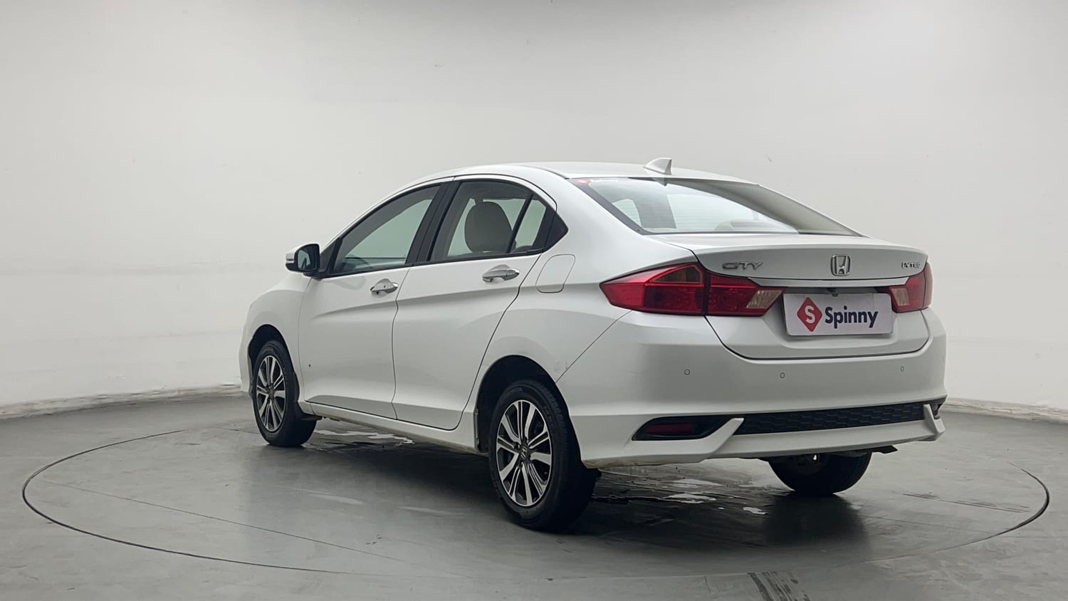 Used 2023 Honda City 4th Generation V Petrol Petrol Manual exterior LEFT REAR CORNER VIEW
