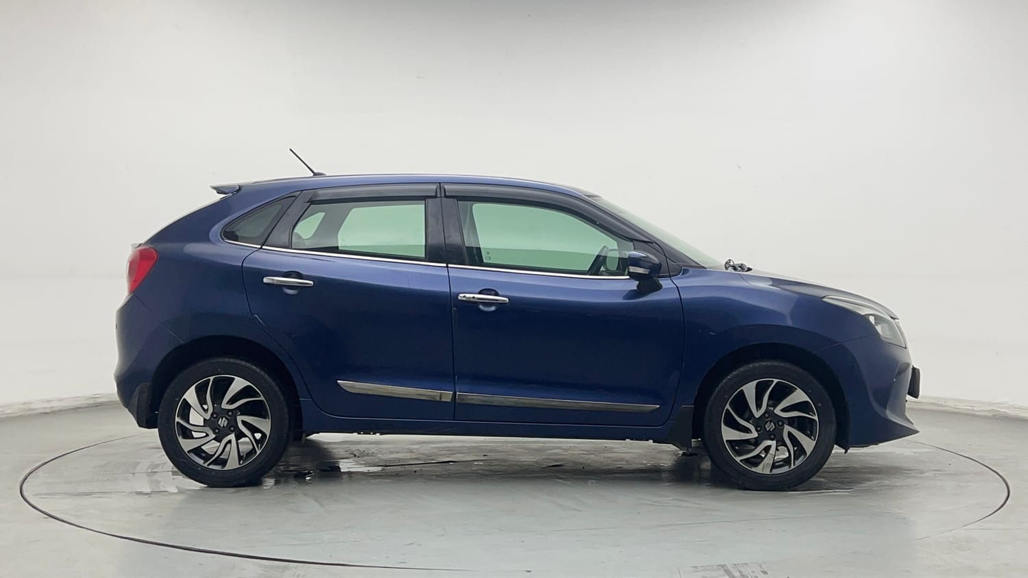 Used 2021 Maruti Suzuki Baleno Alpha Petrol Manual exterior RIGHT SIDE VIEW