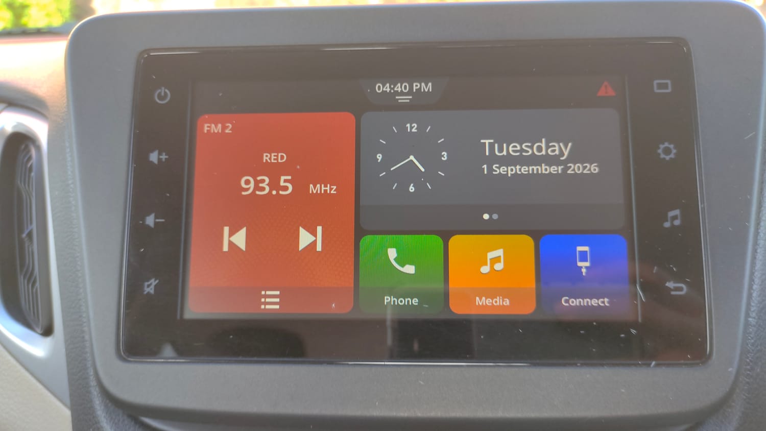 Used 2022 Maruti Suzuki Wagon R ZXi 1.2 Petrol Manual top_features Touch screen infotainment system