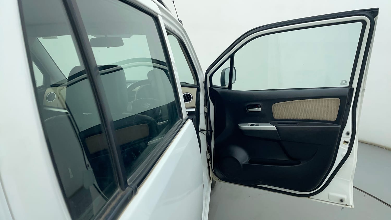 Used 2017 Maruti Suzuki Wagon R LXI Petrol Manual interior RIGHT FRONT DOOR OPEN VIEW
