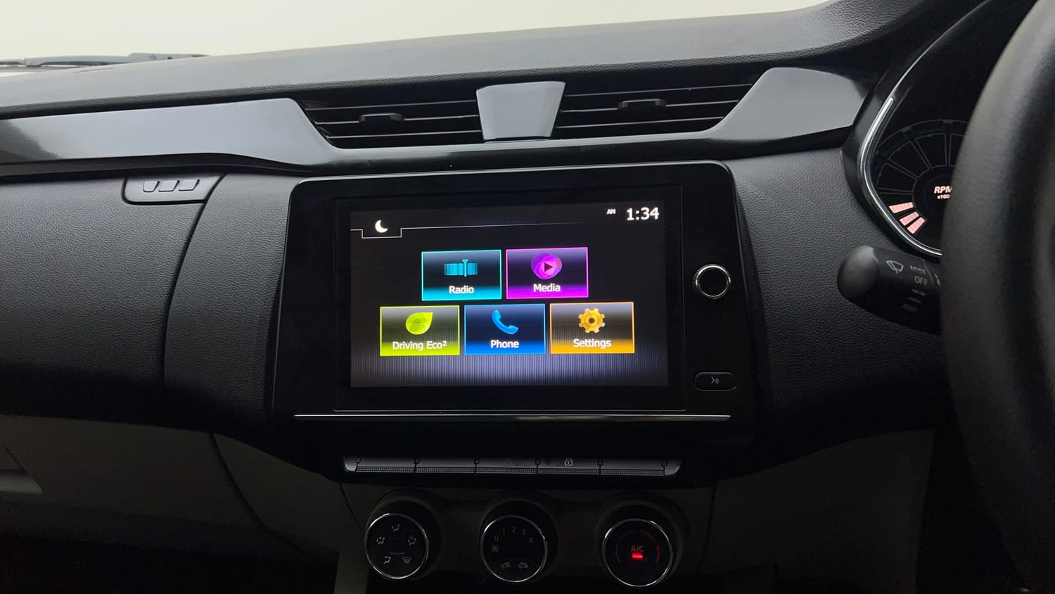 Used 2020 Renault Triber RXT Petrol Manual top_features Integrated (in-dash) music system