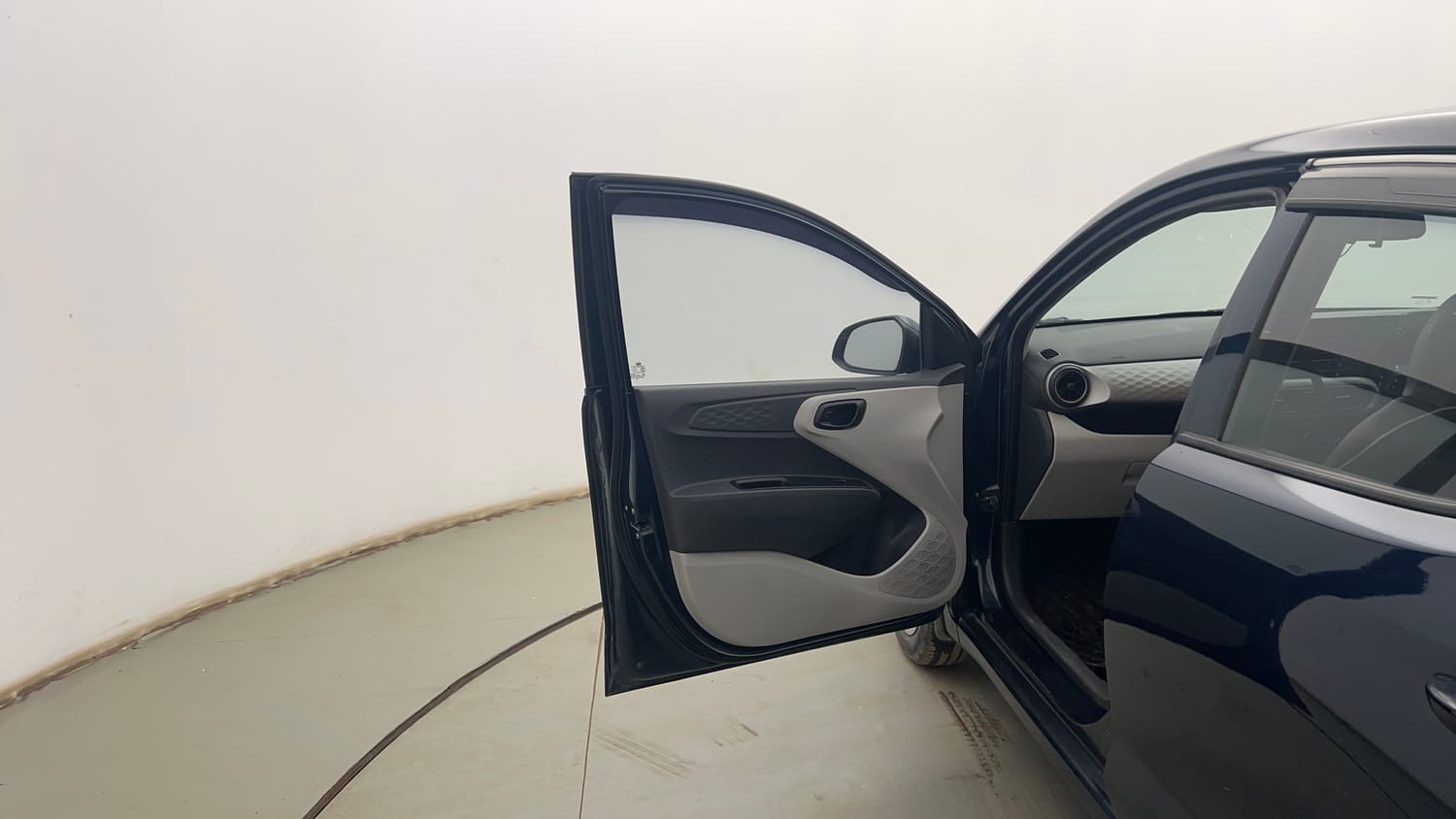 Used 2022 Hyundai Grand i10 Nios Magna AMT 1.2 Kappa VTVT Petrol Automatic interior LEFT FRONT DOOR OPEN VIEW