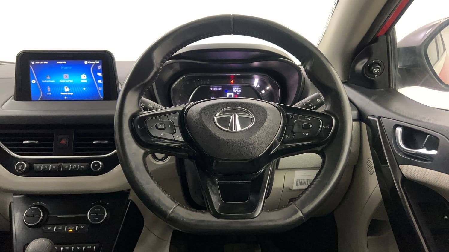 Used 2020 Tata Nexon XZA Plus (O) Dual Tone Petrol Automatic interior STEERING VIEW