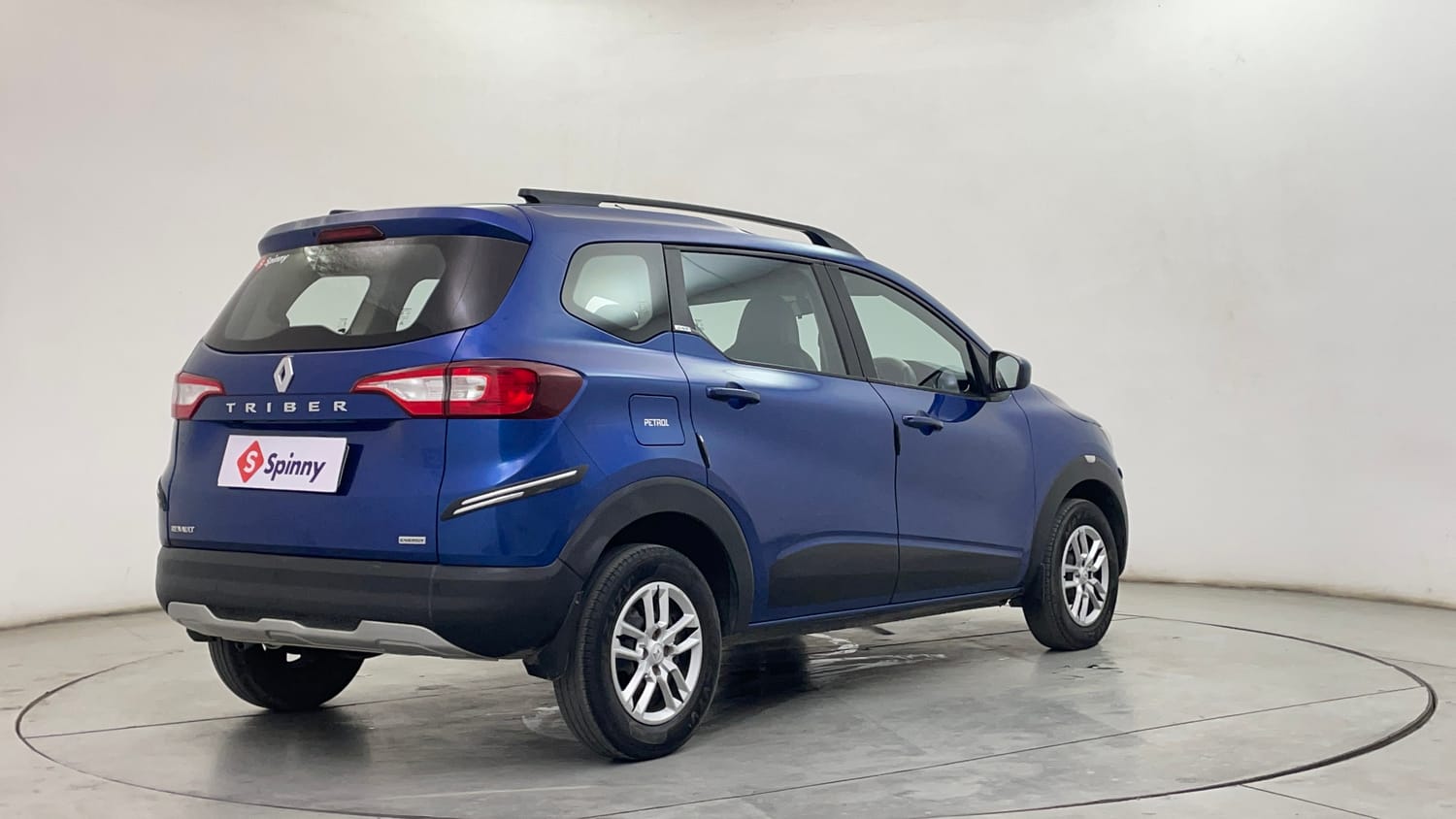 Used 2020 Renault Triber RXT Petrol Manual exterior RIGHT REAR CORNER VIEW