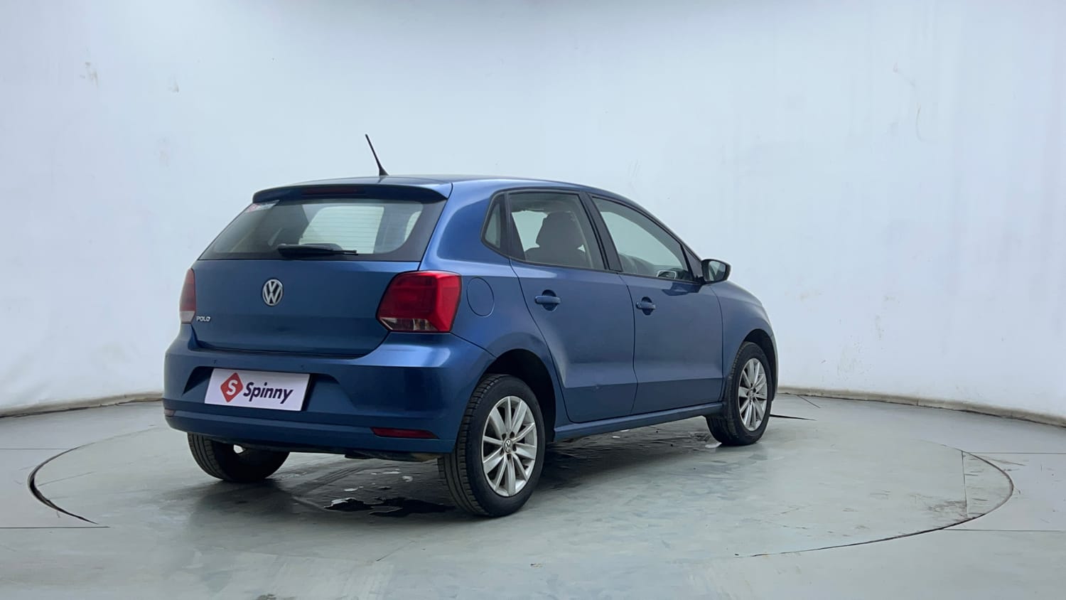Used 2017 Volkswagen Polo Highline1.2L (P) Petrol Manual exterior RIGHT REAR CORNER VIEW