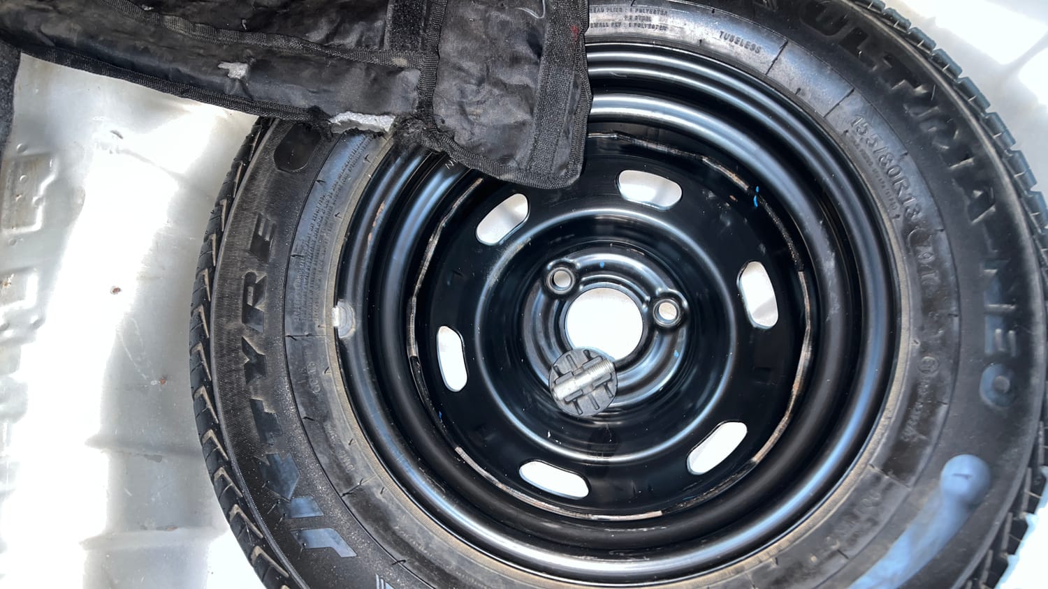 Used 2018 Datsun Redi-GO T (O) Petrol Manual tyres SPARE TYRE VIEW