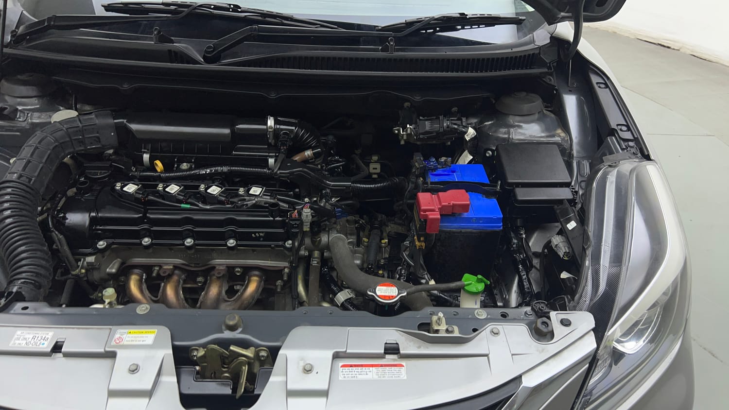 Used 2019 Toyota Glanza G CVT Petrol Automatic engine ENGINE LEFT SIDE VIEW