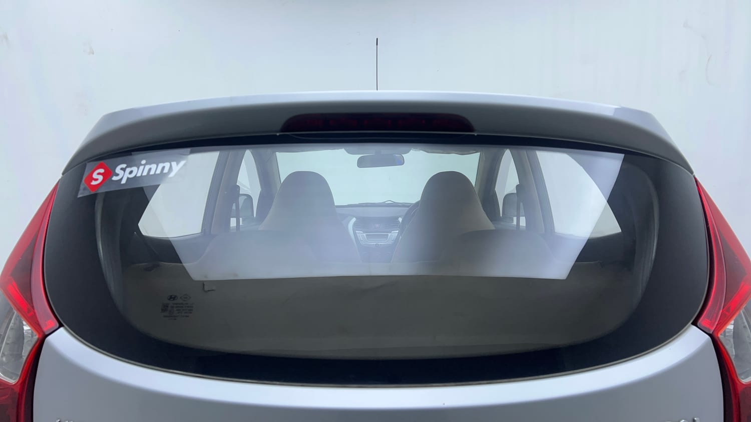 Used 2015 Hyundai Eon D-Lite + Petrol Manual exterior BACK WINDSHIELD VIEW
