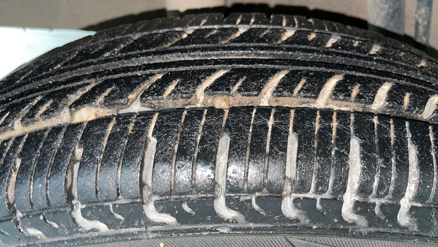 Used 2018 Renault Kwid 1.0 RXT Petrol Manual tyres RIGHT REAR TYRE TREAD VIEW