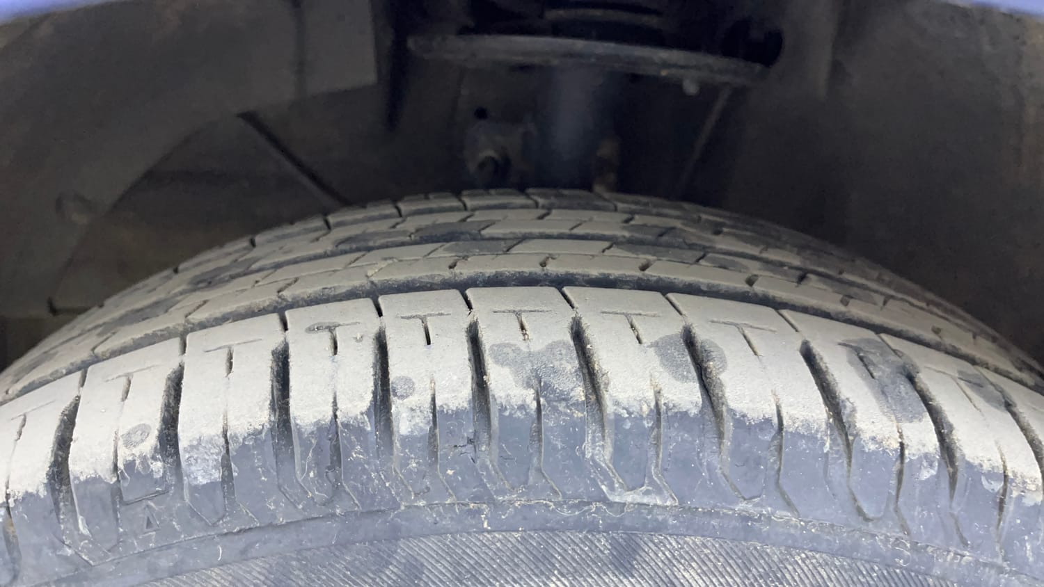 Used 2019 Maruti Suzuki Ertiga VDI SHVS Diesel Manual tyres LEFT FRONT TYRE TREAD VIEW
