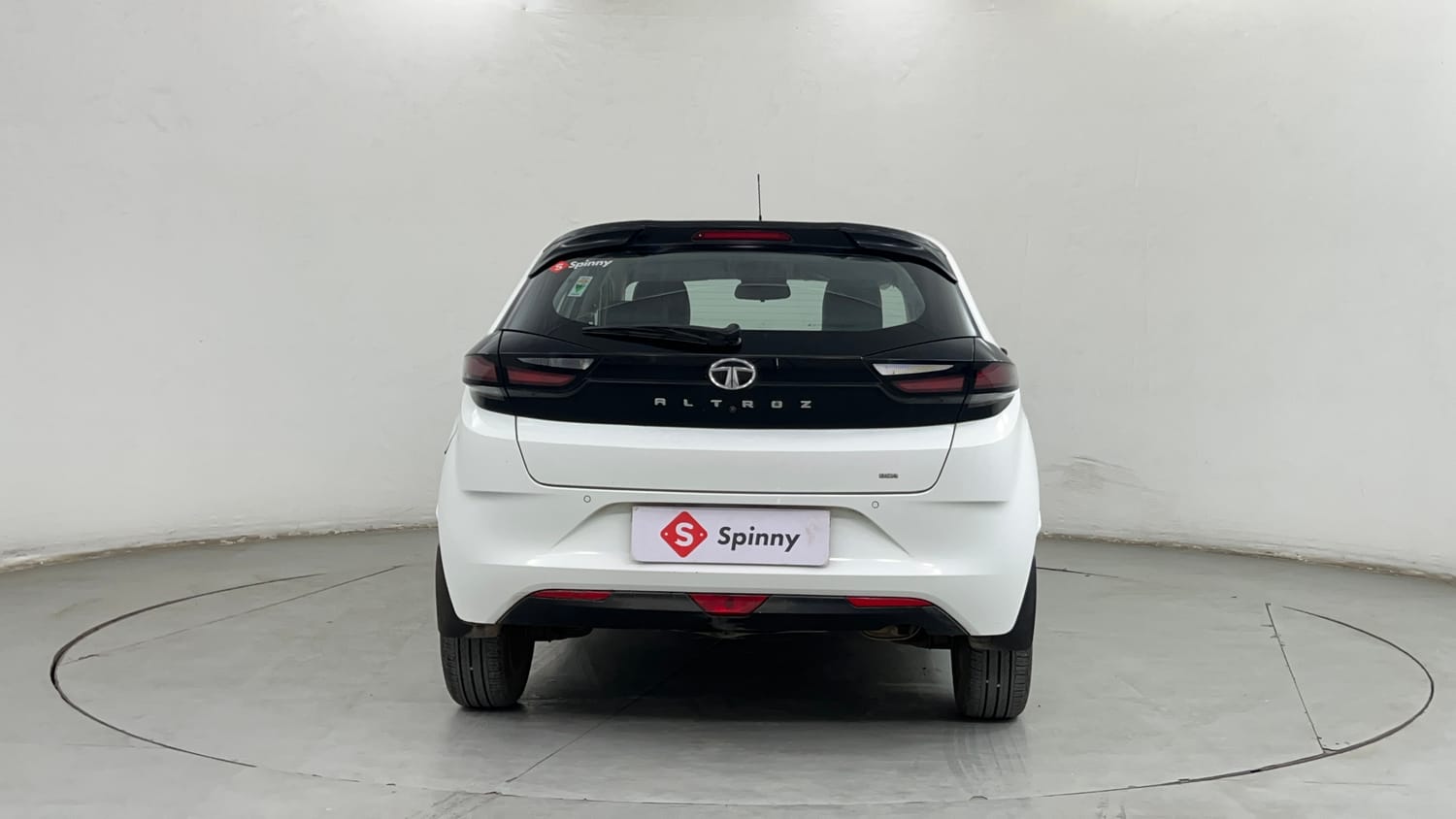 Used 2024 Tata Altroz XZA Plus Petrol Petrol Automatic exterior BACK VIEW