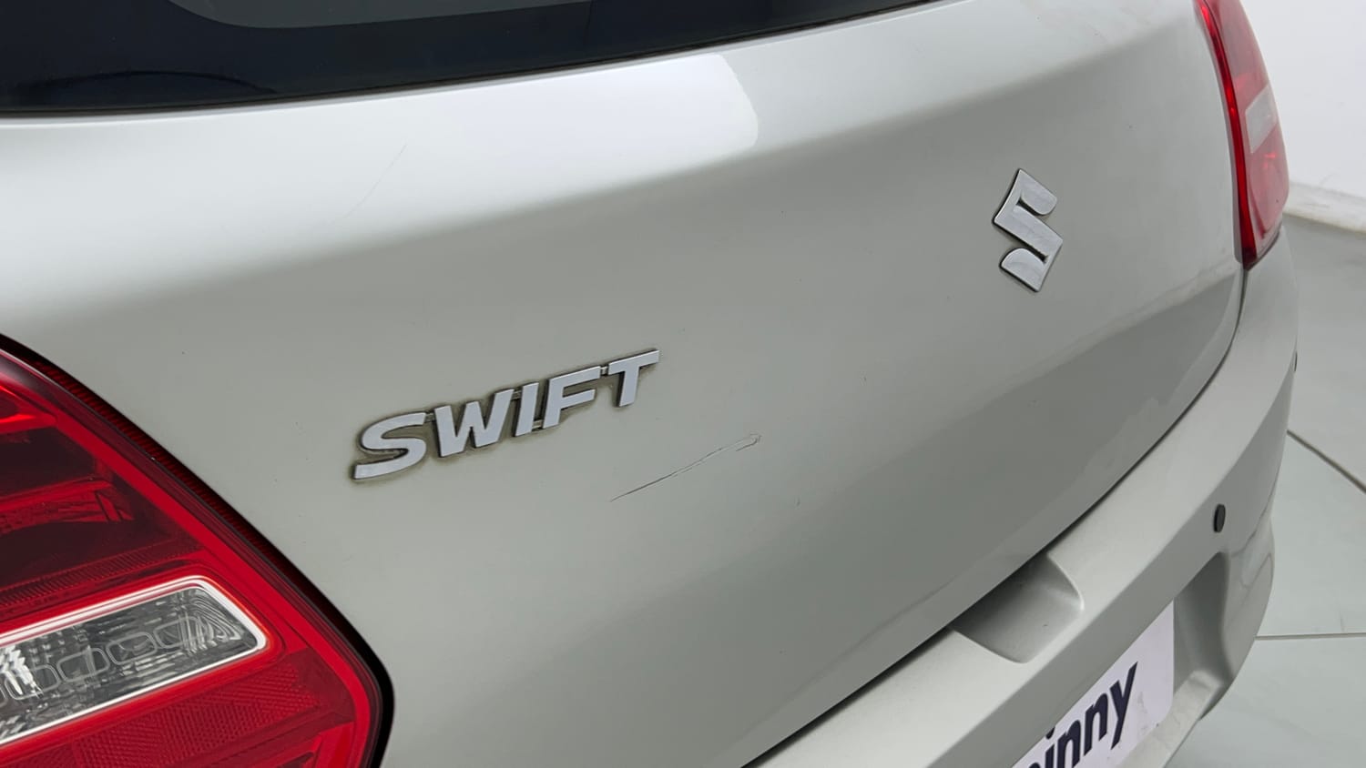 Used 2019 Maruti Suzuki Swift LXi Petrol Manual dents MINOR SCRATCH