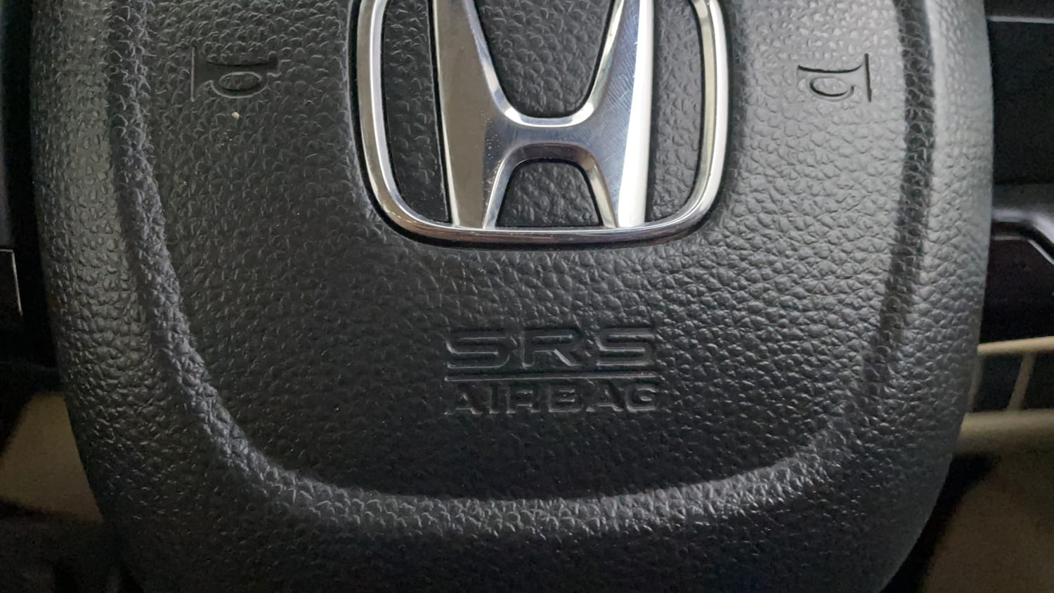 Used 2019 Honda Amaze 1.2 S MT Petrol Petrol Manual top_features Airbags