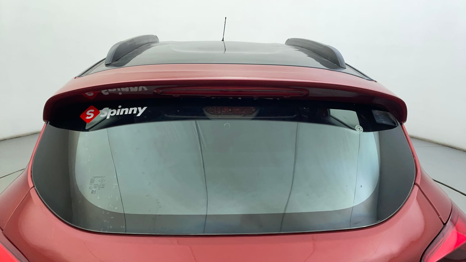 Used 2017 Renault Kwid 1.0 RXT AMT Opt Petrol Automatic exterior BACK WINDSHIELD VIEW