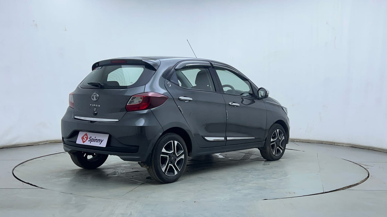 Used 2024 Tata Tiago XZ Plus Petrol Manual exterior RIGHT REAR CORNER VIEW