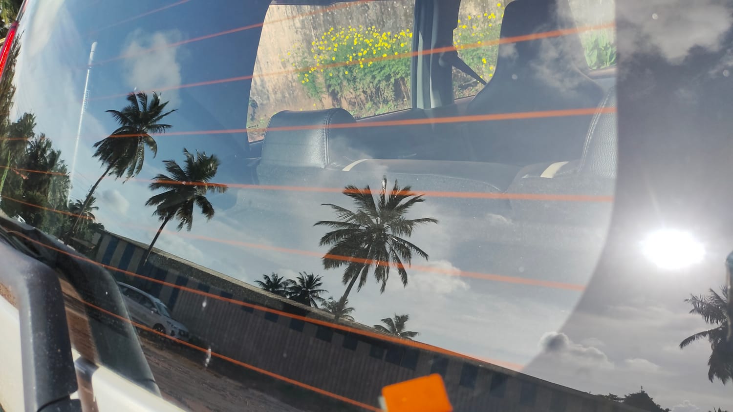 Used 2022 Maruti Suzuki Wagon R ZXi 1.2 Petrol Manual top_features Rear defogger